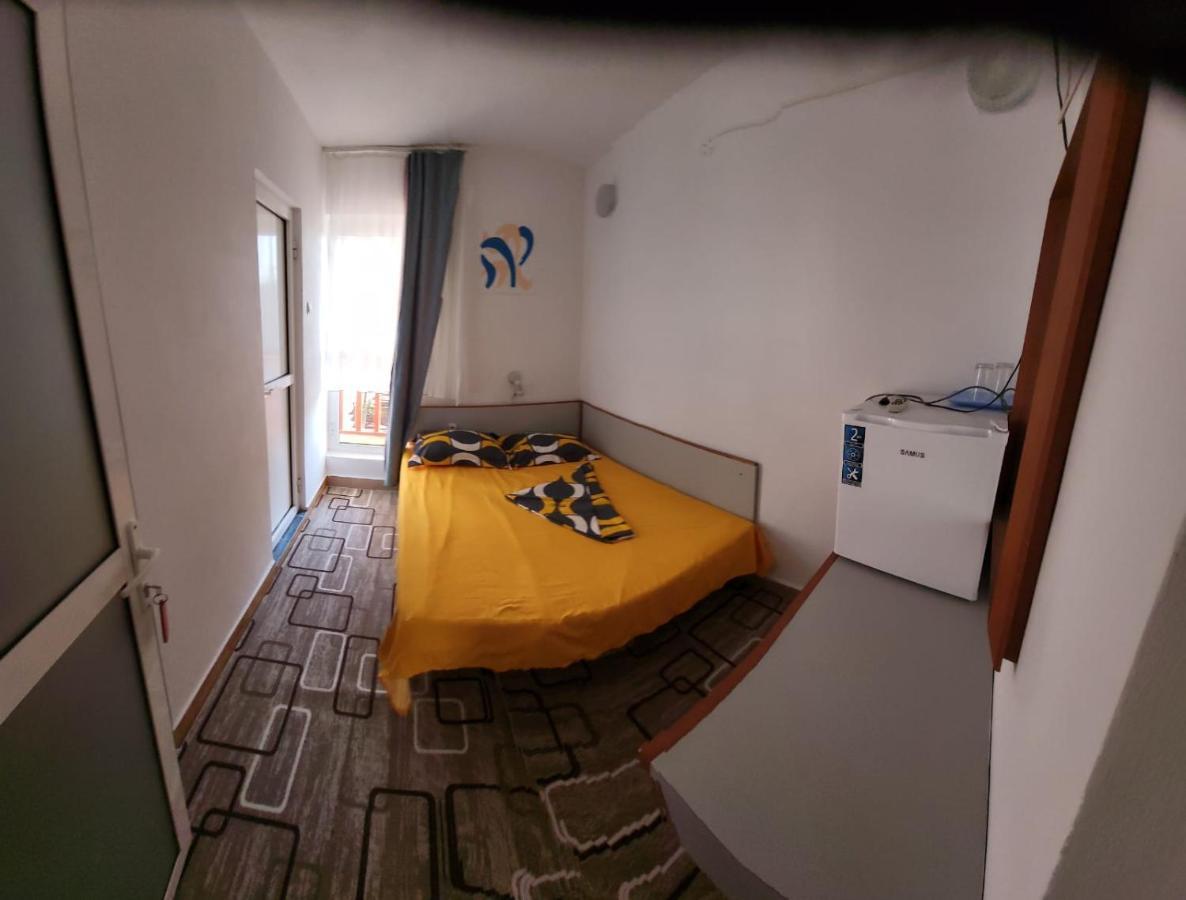Pensiunea Acf Tineretului Hotel Костинещи Екстериор снимка